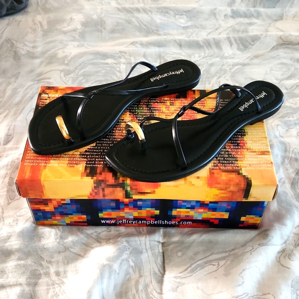 NWT Jeffrey Campbell Pacifico Gold Toe Ring SANDALS Size 9